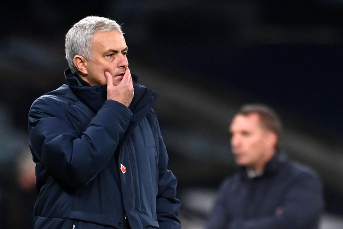 爱游戏-赛前托特纳姆调整名单以备足总杯，单刀错失环节打磨，媒体盛赞，更衣室氛围转暖-爱游戏